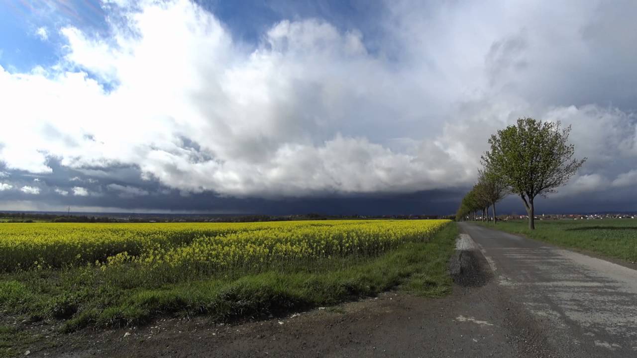 24.04.2016 / B&uuml;ren, Paderborn / Heftige Graupelgewitter