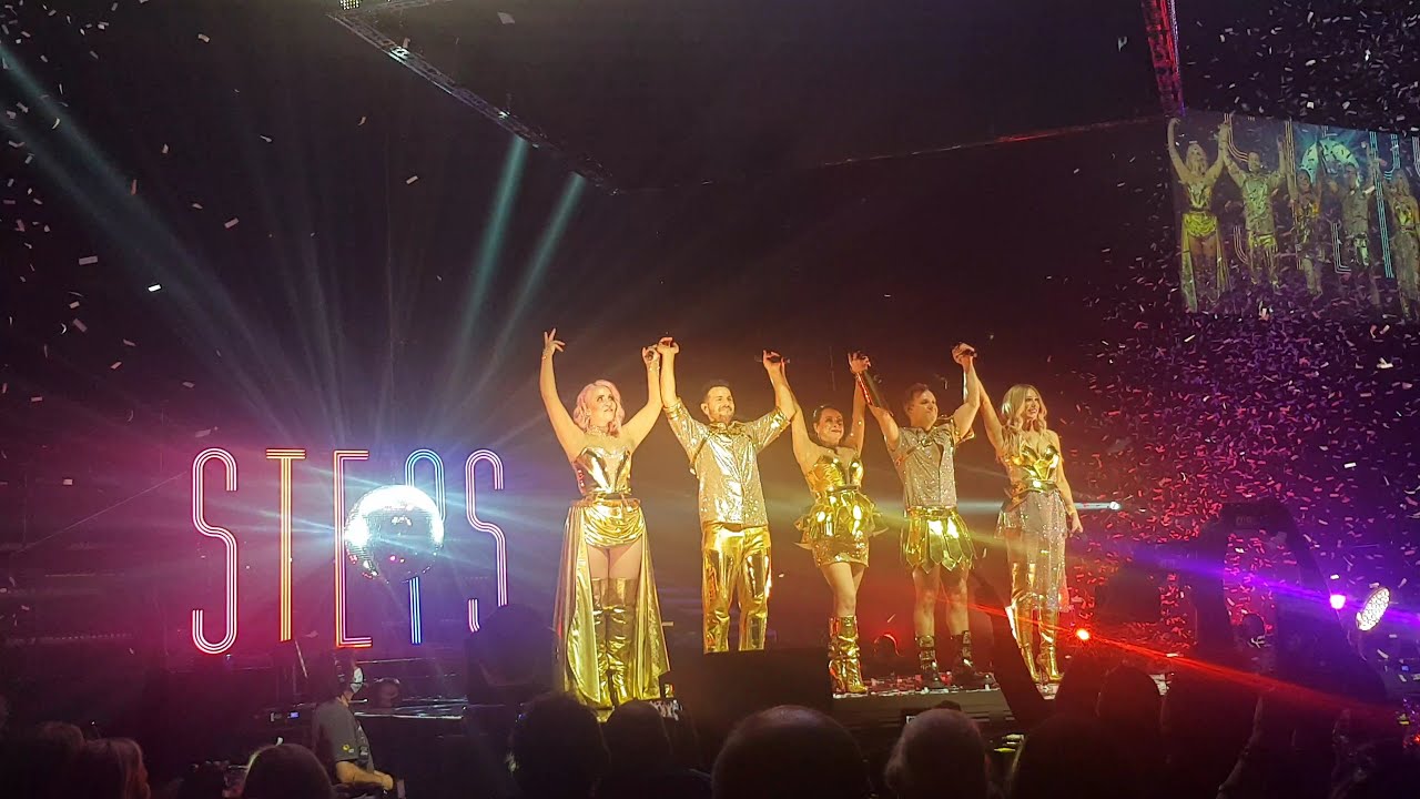 Steps - Tragedy (Bee Gees cover) at M&S Bank Arena, Liverpool on 18th Nov 2021