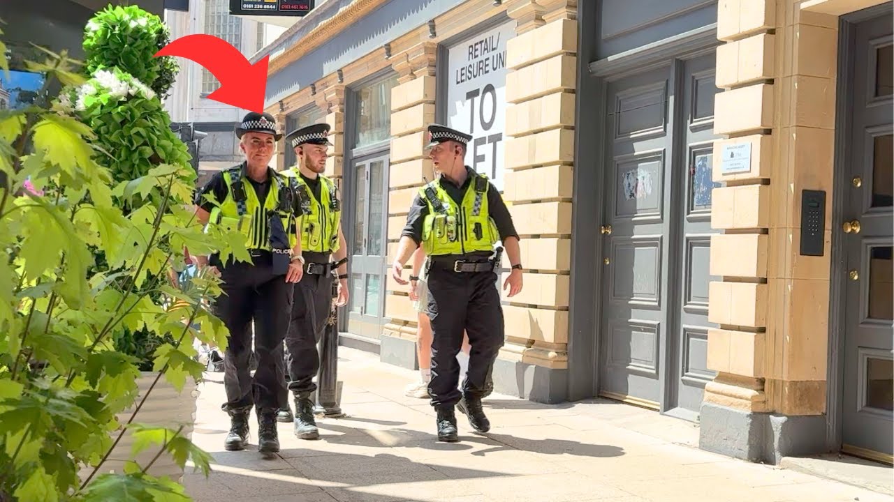 BUSHMAN PRANK: POLICE GOT SCARED BY CAMOUFLAGE TREE