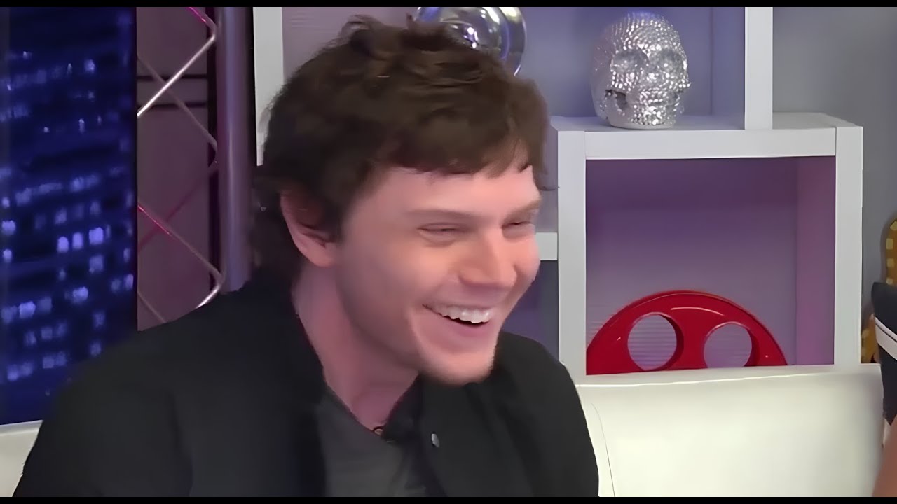 Evan Peters being Evan Peters (part 4)