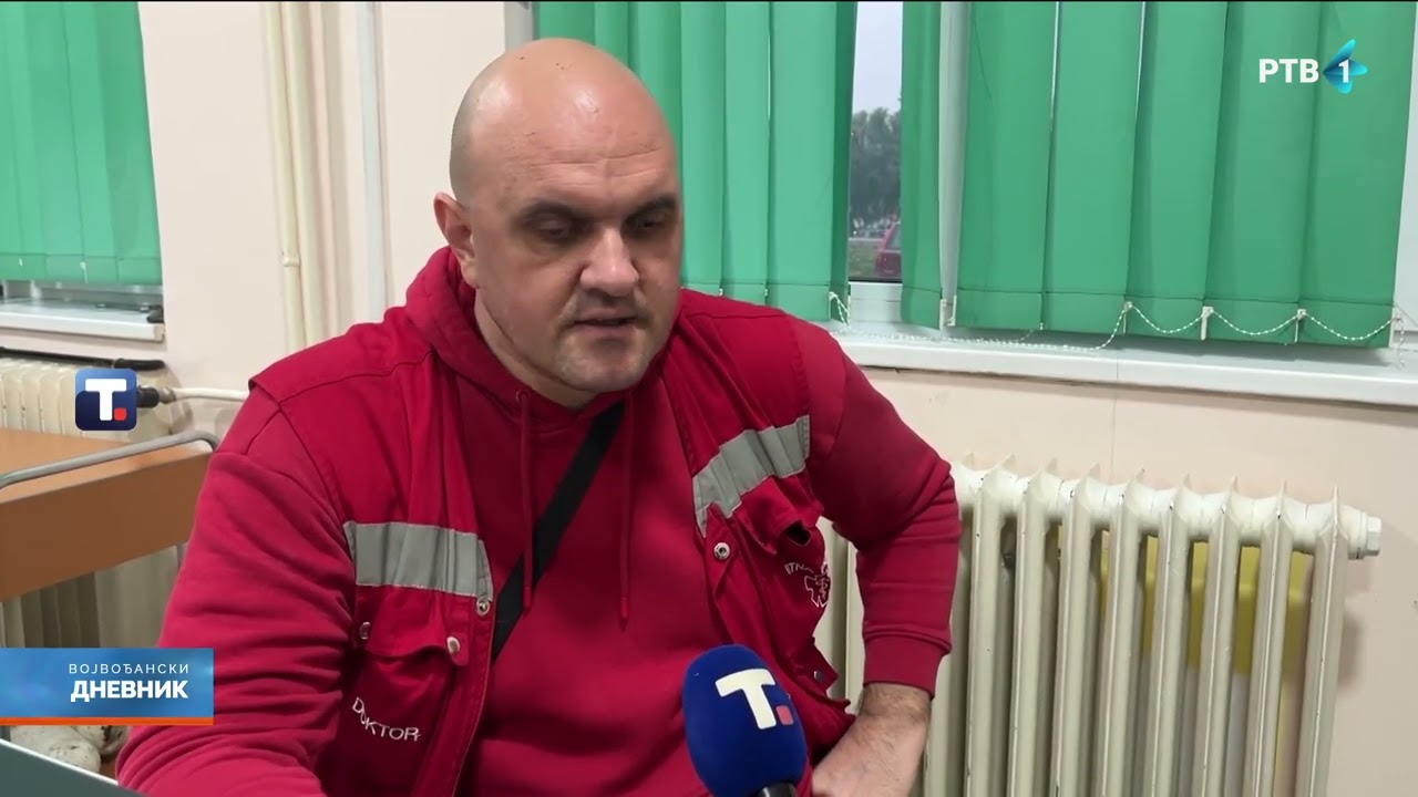 Prevrnuo se autobus sa radnicima na putu Sremska Mitrovica - Jarak, tri osobe poginule