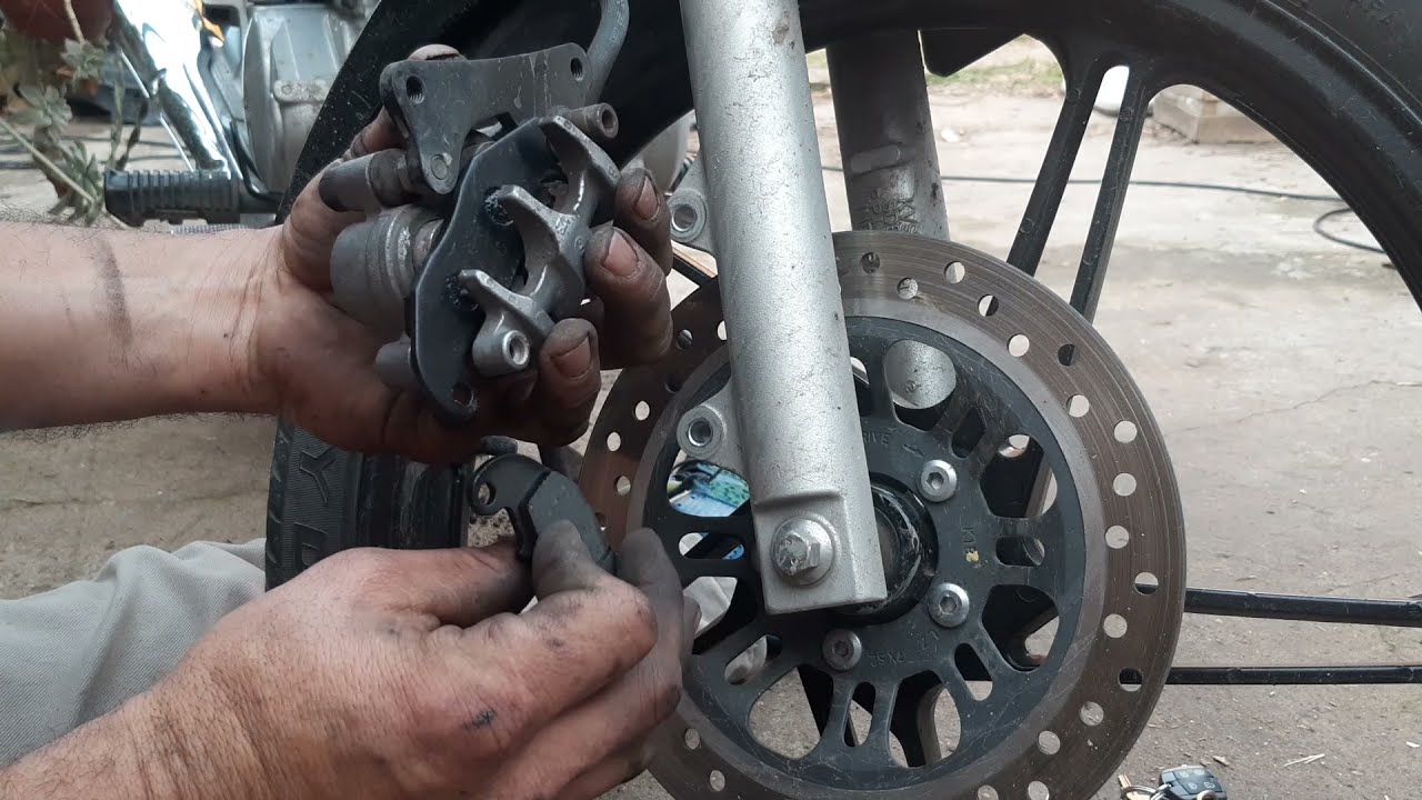 Como cambiar freno delantero a moto HONDA CG150 TITÁN NEW
