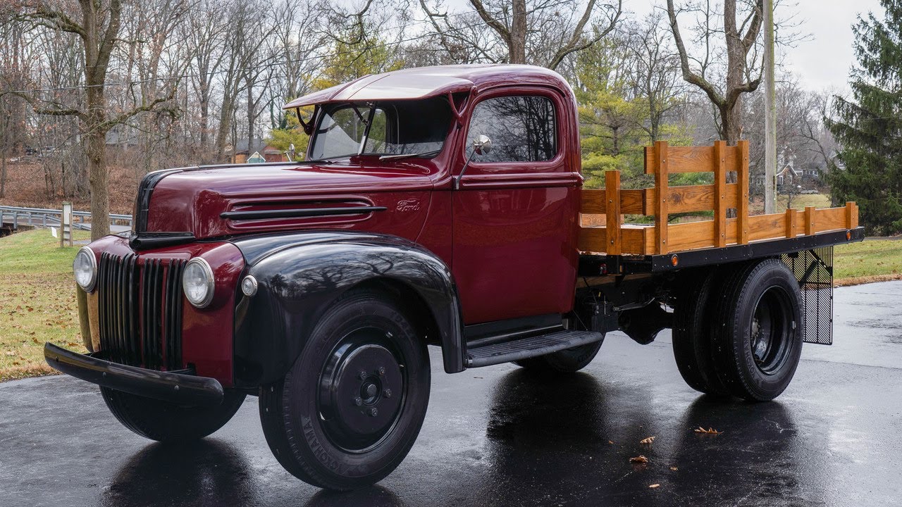 1946 Ford &frac12;-Ton Stake Truck Replica 360ci V8 Walk-around Video