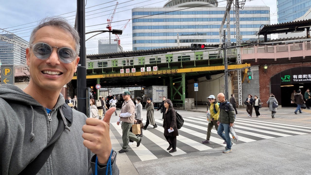 Tokyo is TOO WARM in February - Street View of Ginza, Yurakucho