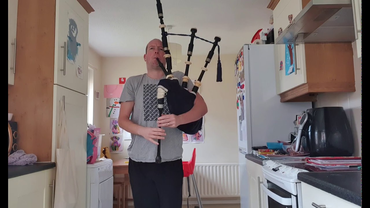 Daily tune challenge on pipes - Merrily Dance the Quakers Wife & Queen of the Rushes