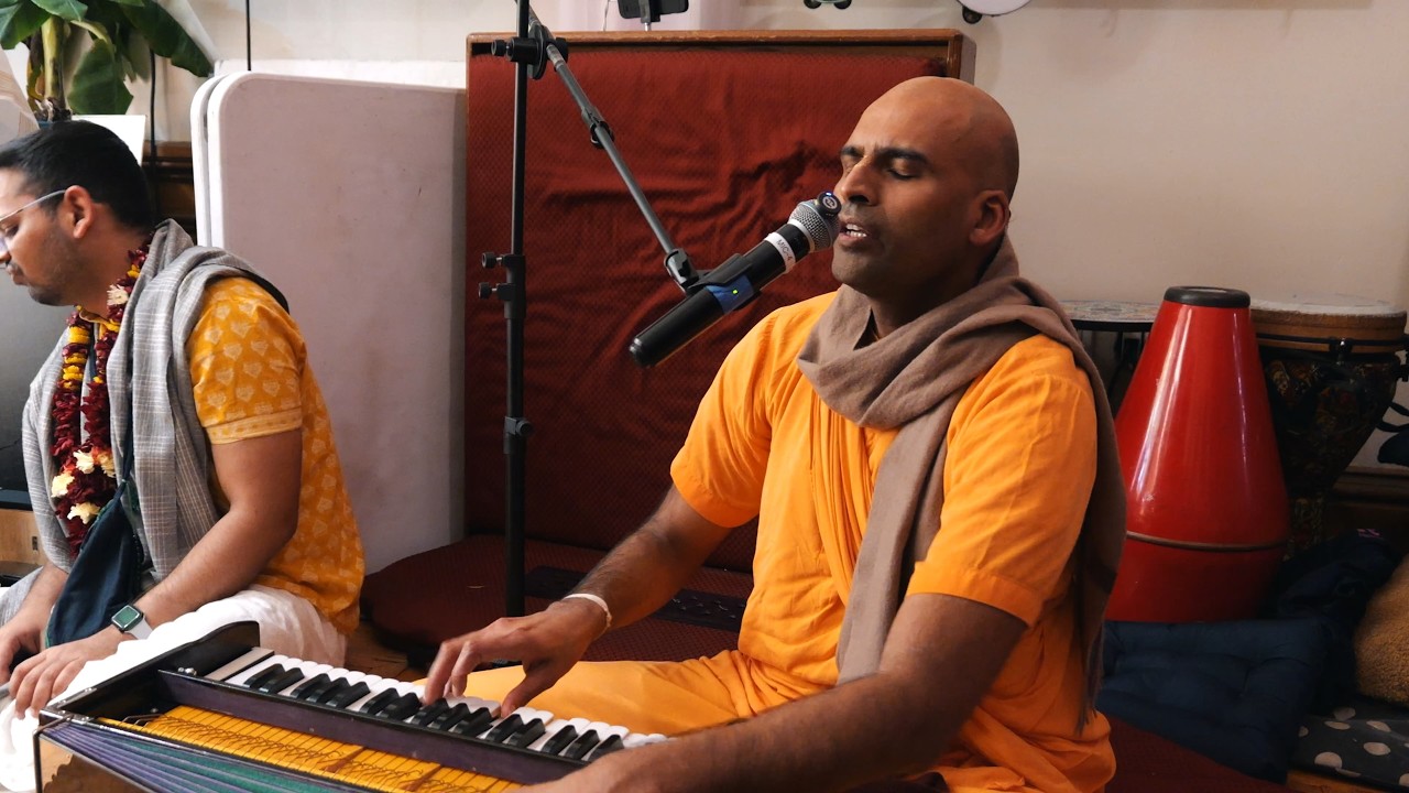 Hare Krishna kirtan | S.B. Keshava Swami | Gaura Purnima '26