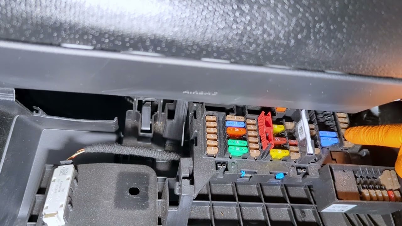 Where to Find the Fuse Box on a 2013-2021 BMW i3