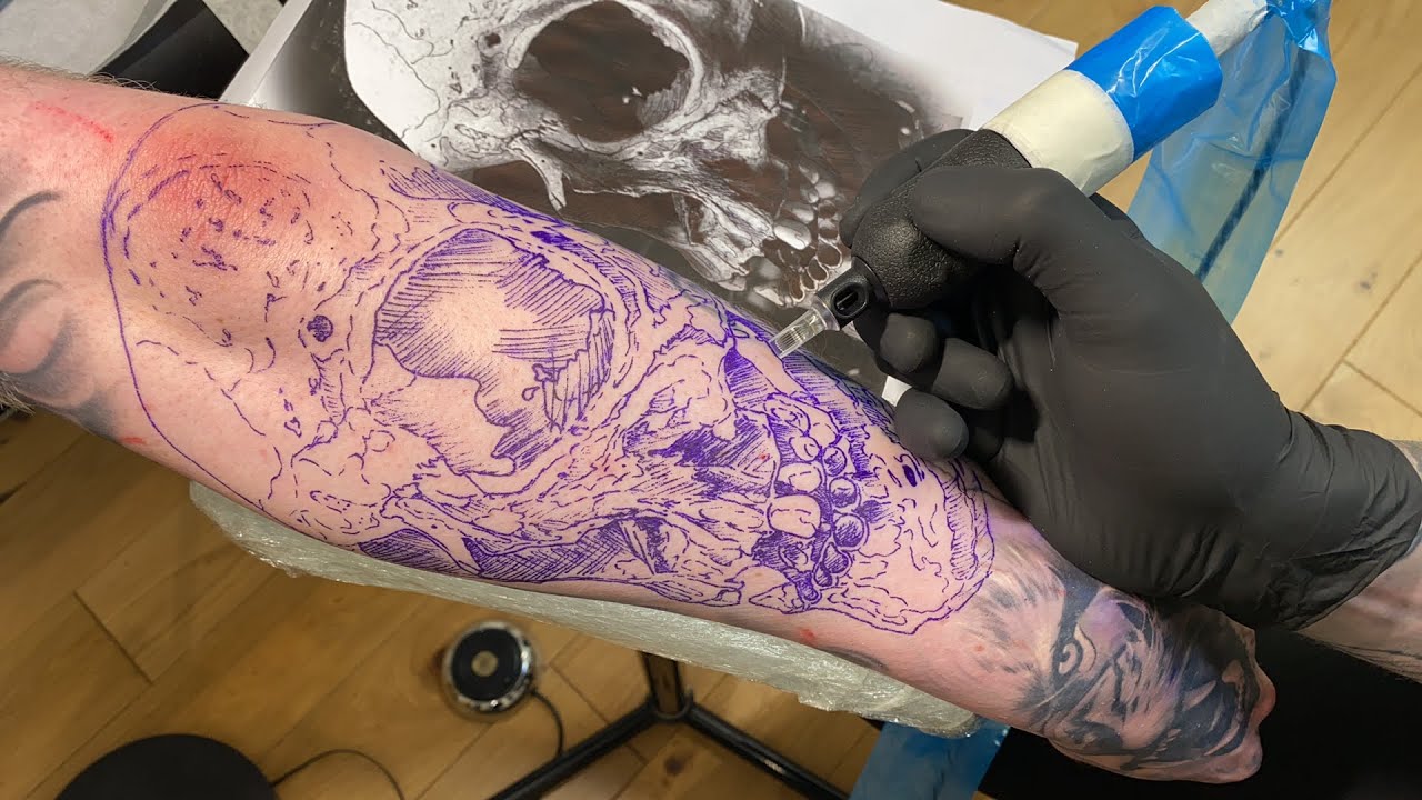 LIVE TATTOO: SKULL 💀