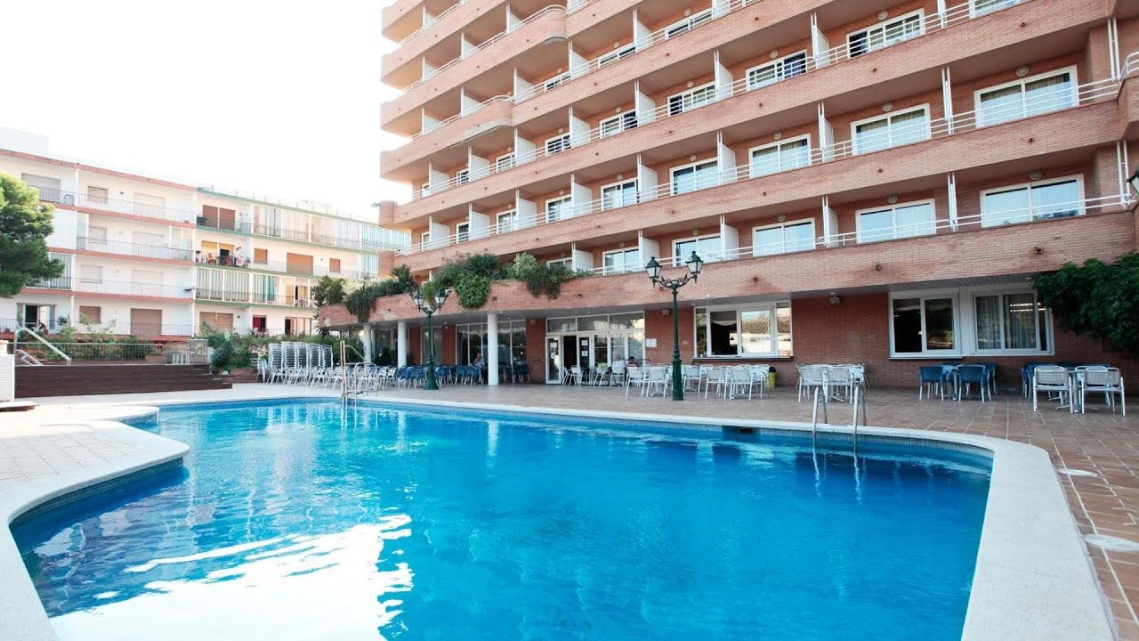Prestige Sant Marc, Roses, Spain | Holidays In Europe