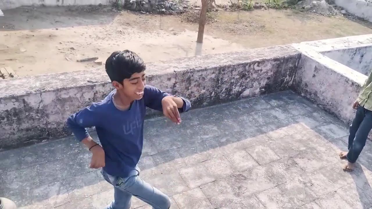 Sunil ka funny dance  🤣  #viral #vlog #song #compnay 
