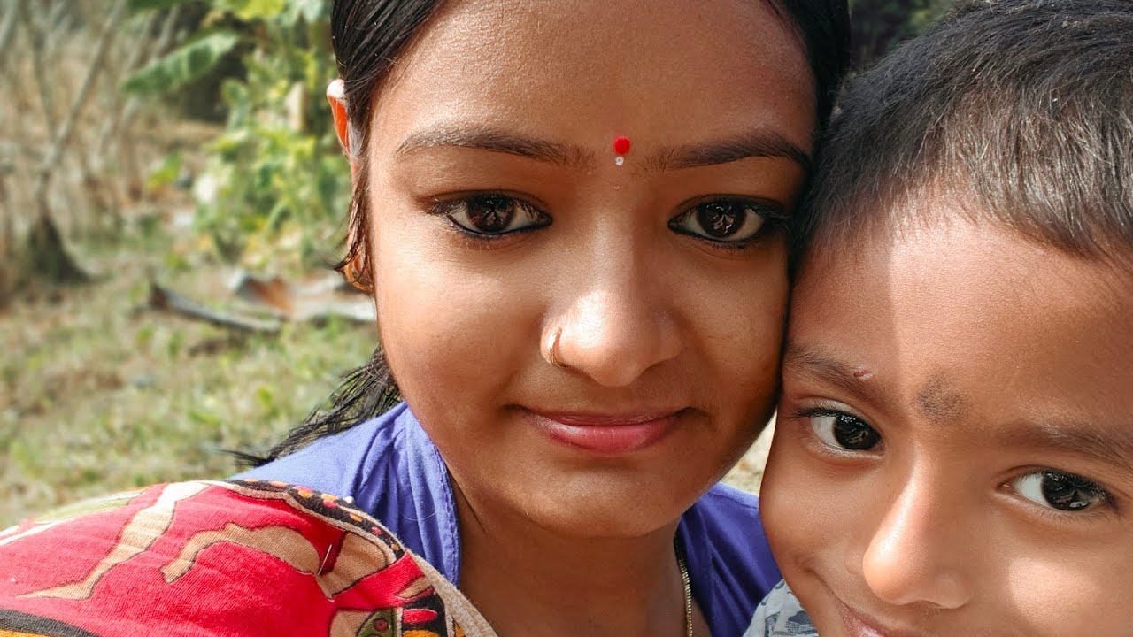 শ্রাবন্তী বিজলী is live!