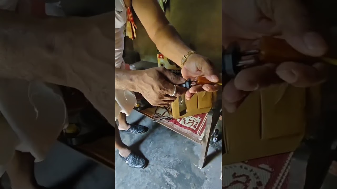 ഞങ്ങൾ ഒരു ഫാനും മേടിച്ചോണ്ട് വന്നതാണ് എന്തിനാന്ന് കാണണ്ടേ ? ഒന്ന് കണ്ടു നോക്കൂ