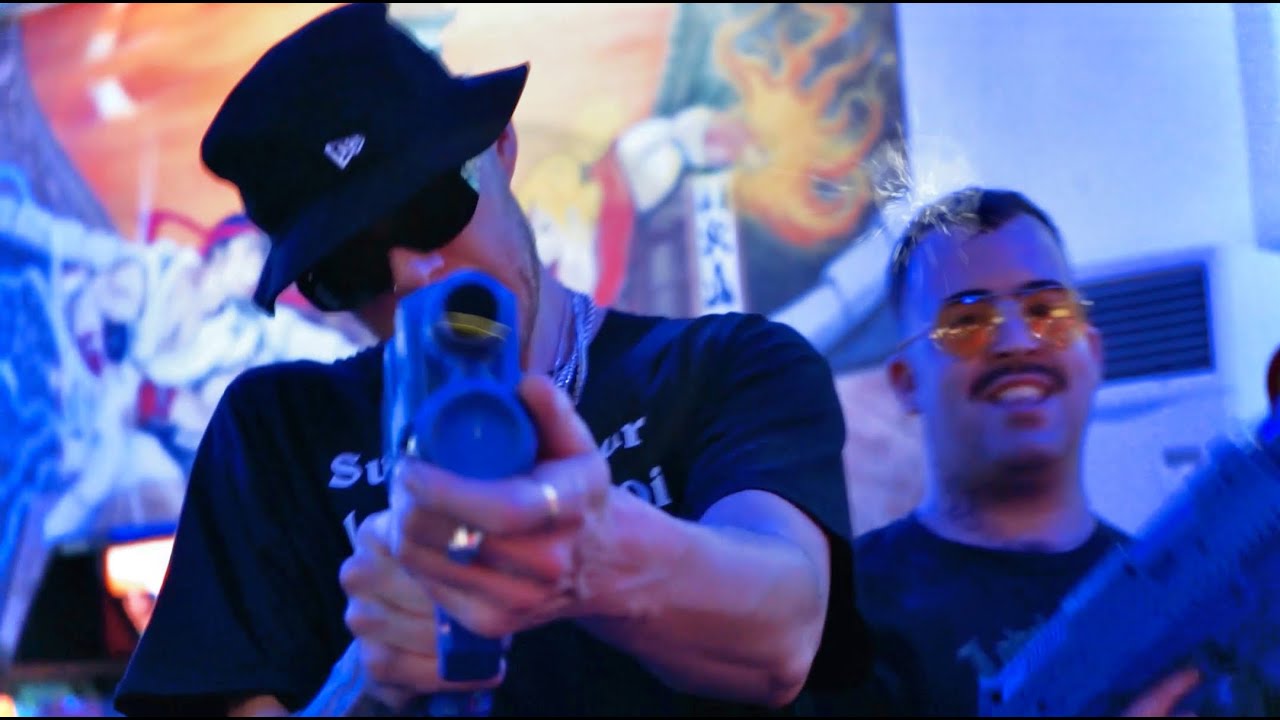 A. Tourist, El Virtual, Jay Cas - Alita de Mosca (Videoclip) [Turismo Virtual]