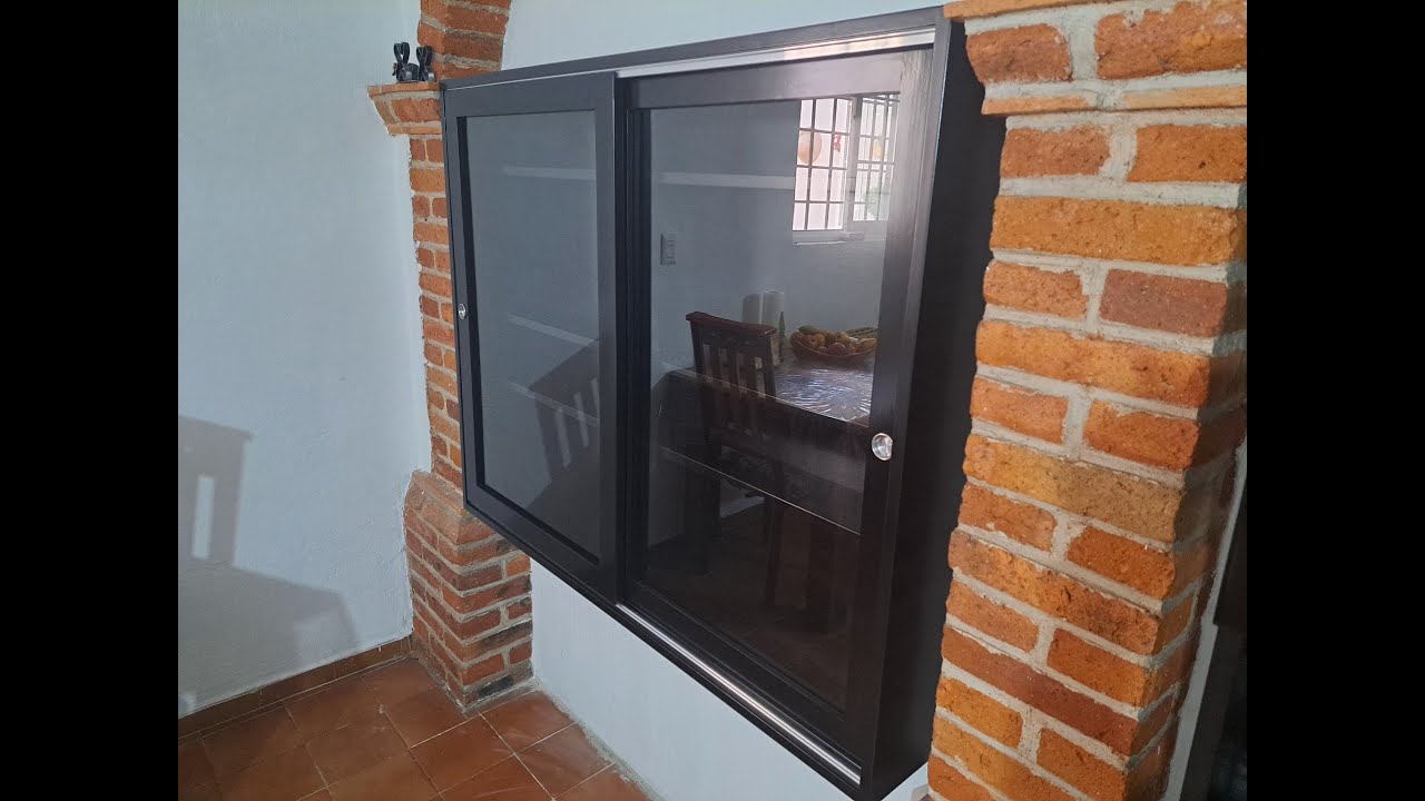 Fabricación de una vitrina