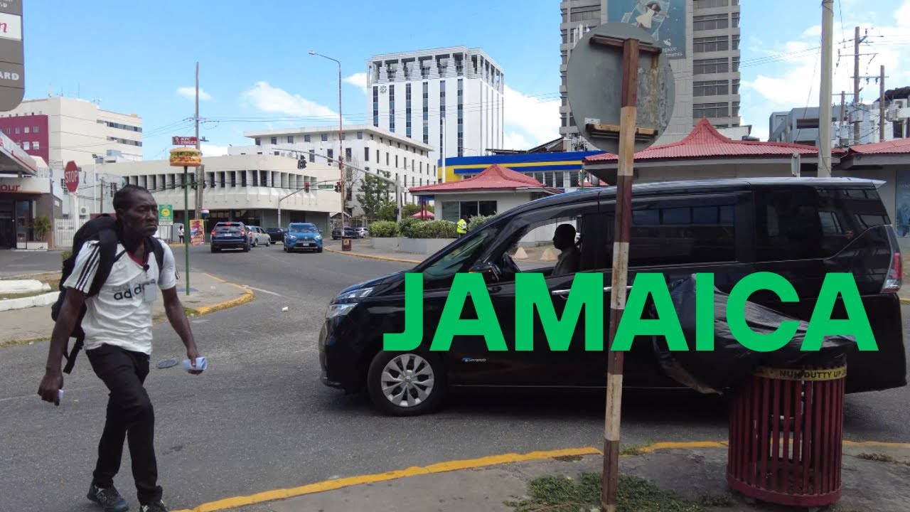 Исследуем улицы Ямайки! Новый Кингстон переходит дорогу пешком