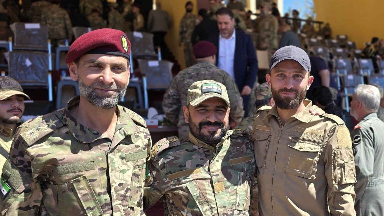 تخريج ثلاثة آلاف مقاتل في الفرقة 76 من الأكاديمية العسكرية في محافظة #حلب