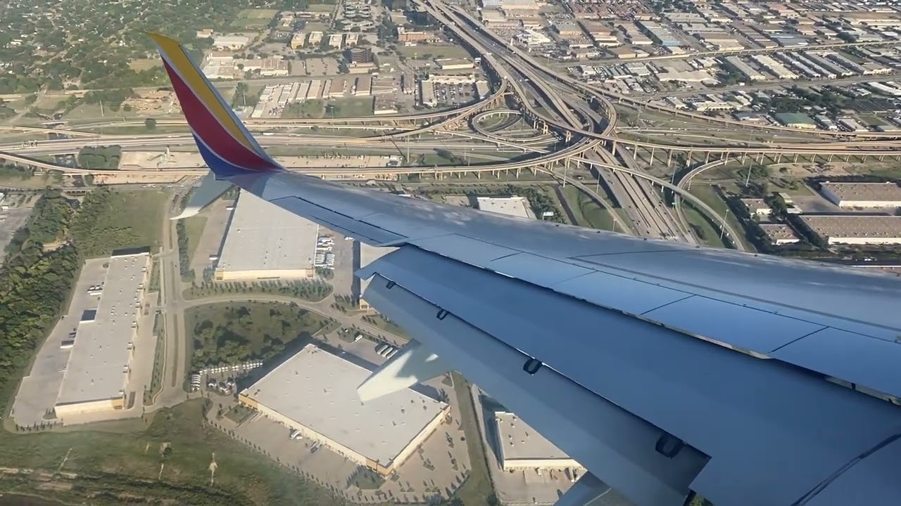 Southwest Airlines 737-800 Landing Dallas (Love Field) DAL