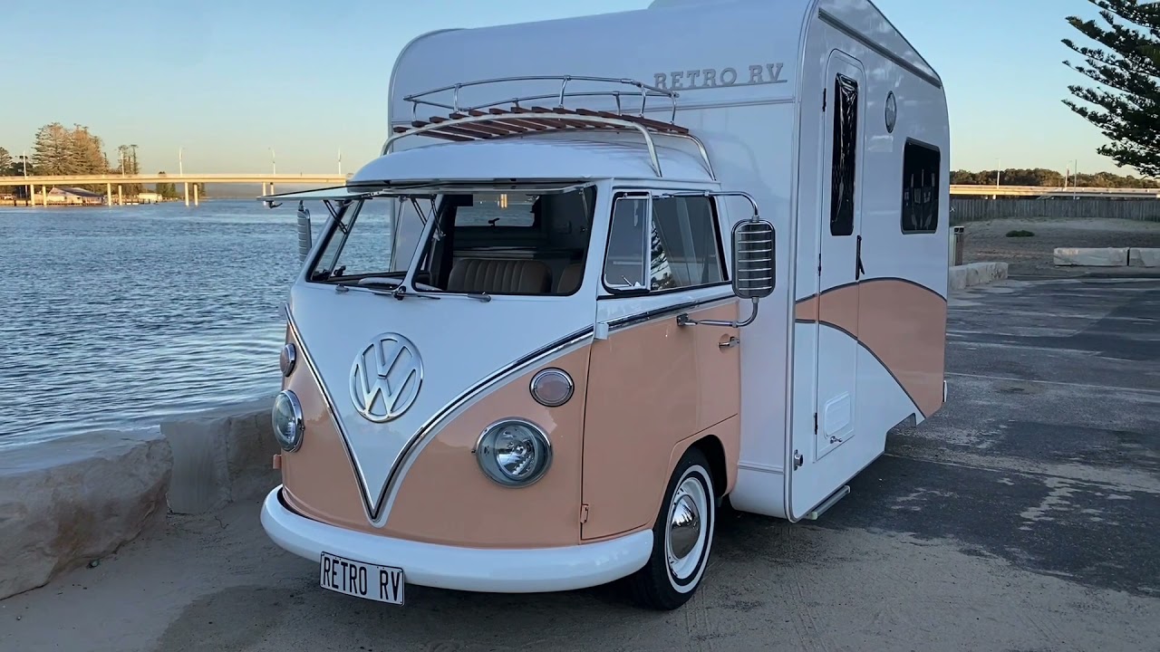 Vanlife! 1964 T1 Split Screen VW Bus, Retro RV Motorhome, VW Kombi Camper