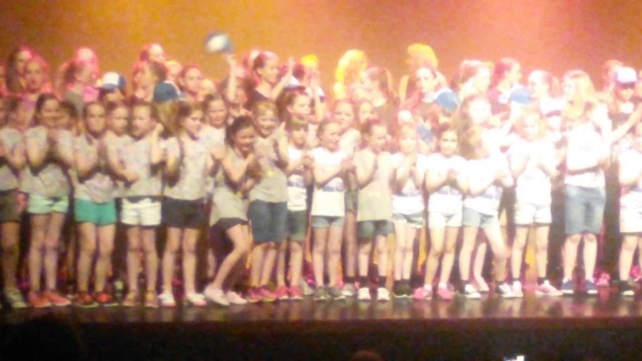 Streetdance de marsch in theater de kimme zuidlaren