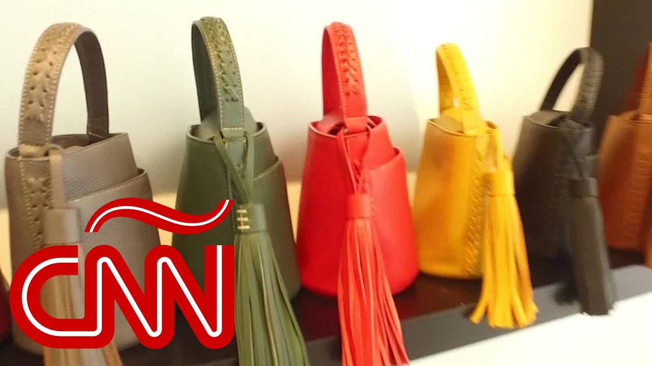 Carteras argentinas de lujo compiten contra grandes marcas y seducen hasta a Ivanka Trump