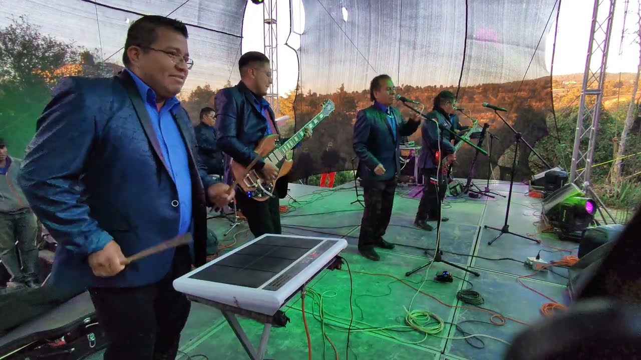 grupo san pedro ana berta en vivo