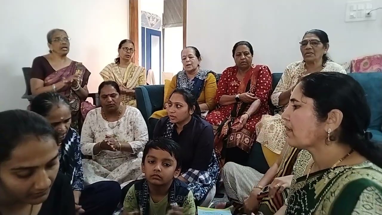 યમુના જી નું ઘરચોળું ભજન કીર્તન ધૂન મીના પટેલ 