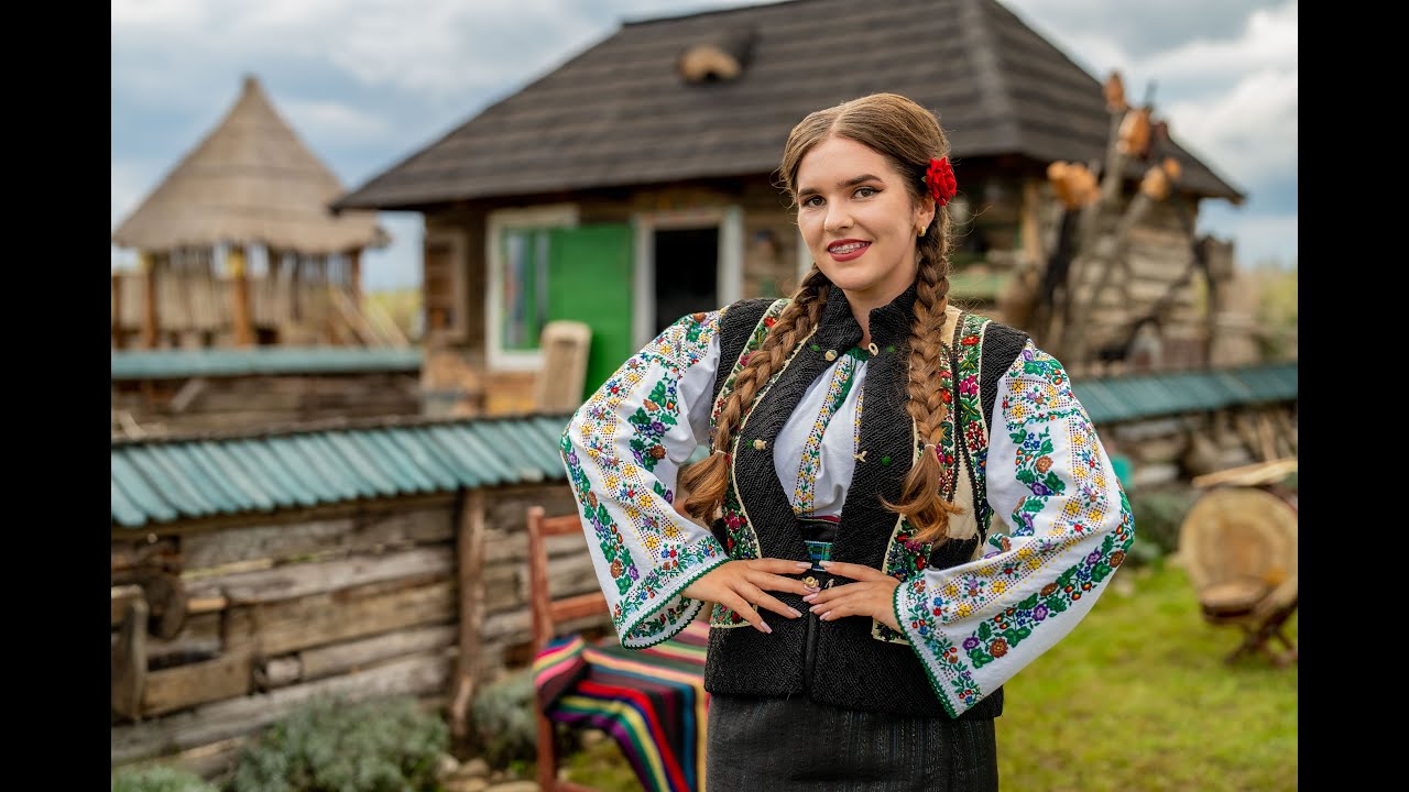 PETRONELA POPA - TOŢI DIN CASĂ ŞTIM JUCA