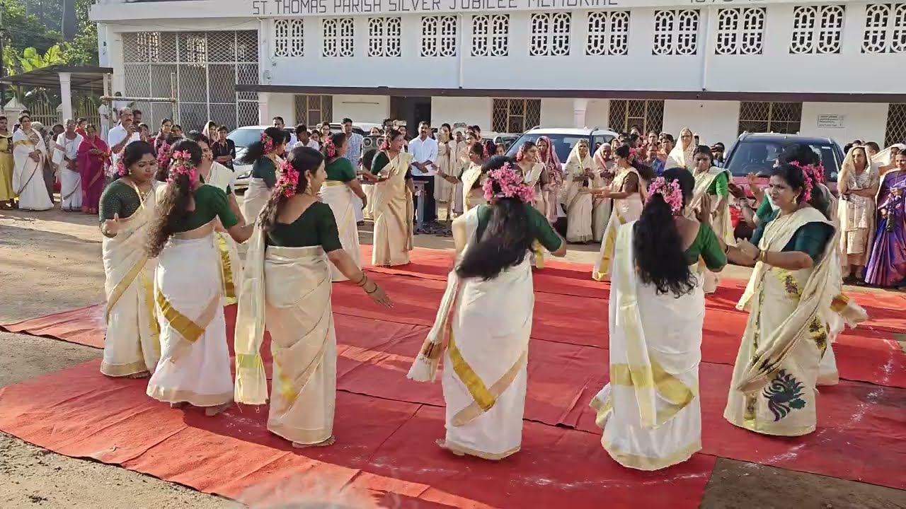 തിരുവാതിര കളി by മാതൃ സംഗം