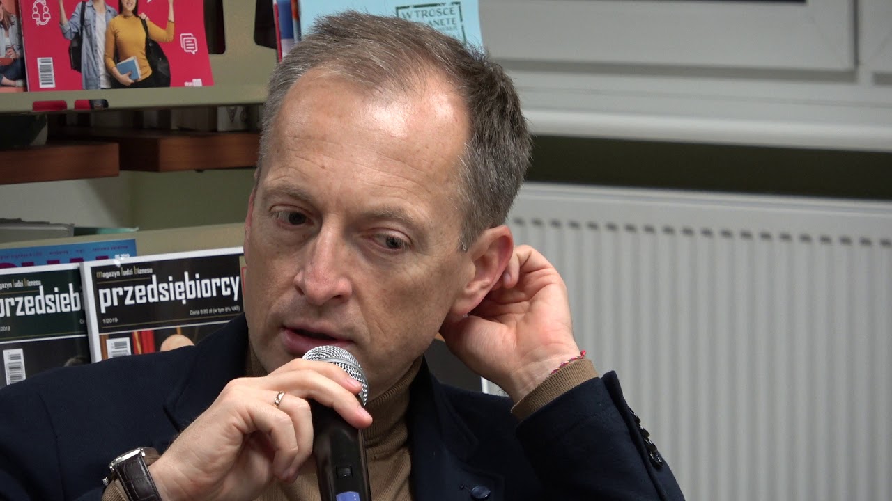Konrad Piasecki otwarcie o polityce