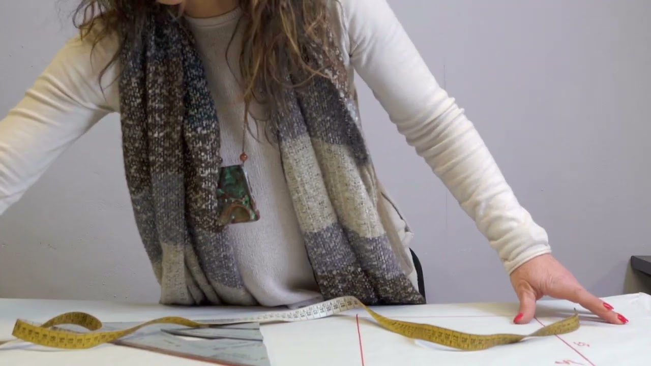 Gonna pantalone semplice con tasche