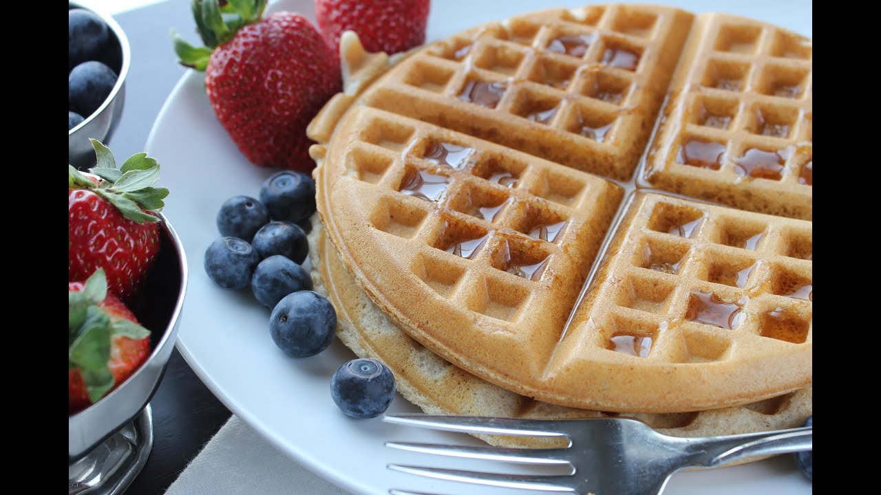 NÃO COMA PÃO! Experimente essa RECEITA PROTEICA E LOW CARB! WAFFLE SAUDÁVEL