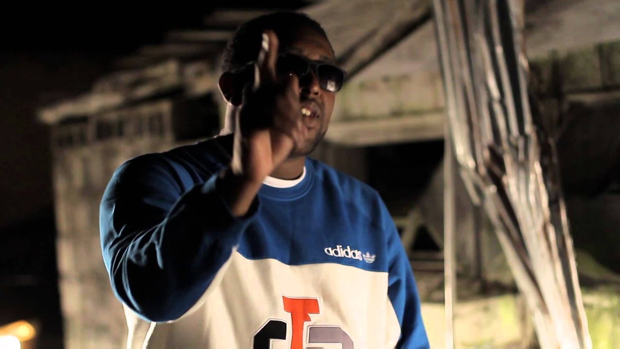 Kada I'm a Dog  (OFFICIAL MUSIC VIDEO)