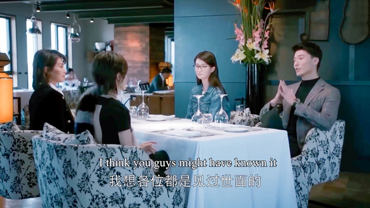 海歸男相親瞧不起灰姑娘，故意拽英文羞辱她，哪料灰姑娘是英語天才，狠狠打他的臉！