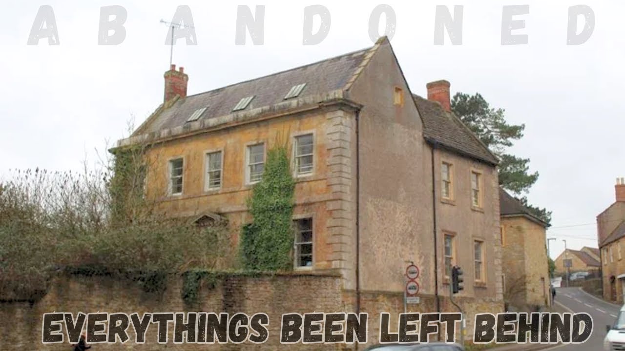 We Found ABANDONED School With EVERYTHING Left Behind Even the Buses!