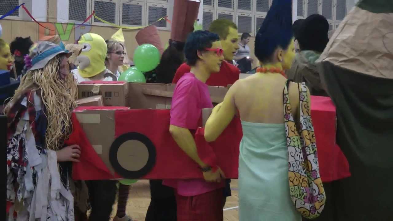 MAŠKARNÍ BÁL JAROŠOV NAD NEŽÁRKOU 2012.mpg
