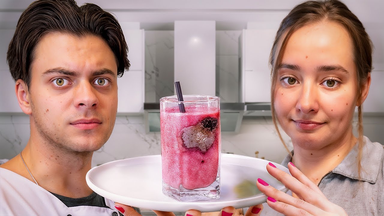 MARIA KARAPA ESTE COMPLET SCHIMBATA ( POLITIA TIKTOK-ULUI )