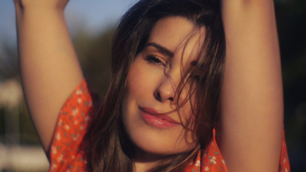 NESTE MOMENTO - NÁDIA FIGUEIREDO