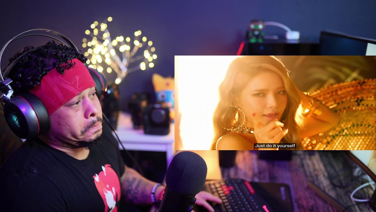 Reaction to MAMAMOO(마마무) _ Egotistic(너나 해)