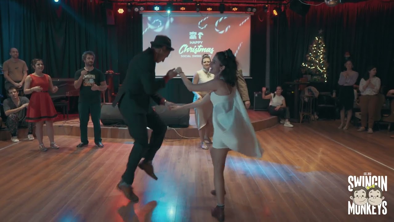 Представяне на учителите от Swingin Monkeys по Lindy Hop & Boogie Woogie