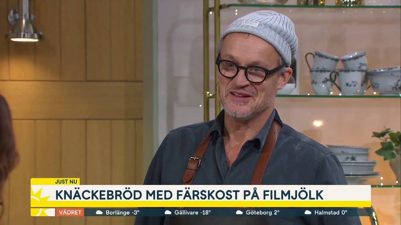 Knäckebröd bakat på surdeg - Nyhetsmorgon (TV4)