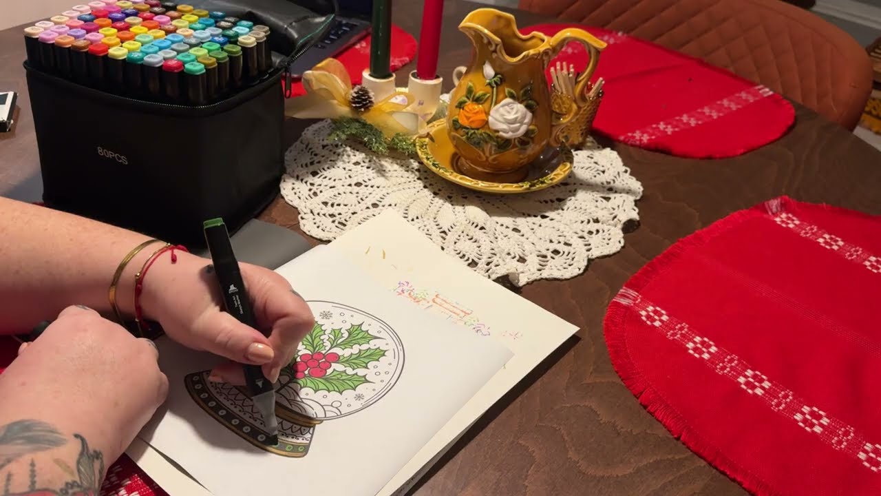 S4E12 ASMR Coloriage de Noël