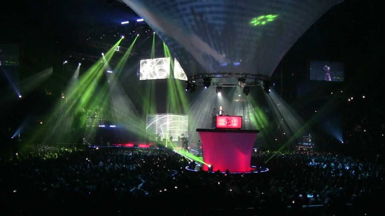 ALBERTINO @ 30 ANNI di RADIO DEEJAY // parte 1