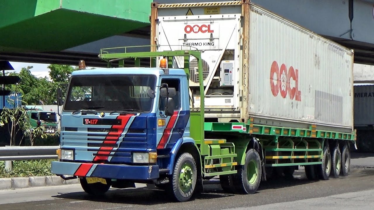 Surabaya Classic trucks - Container Transport