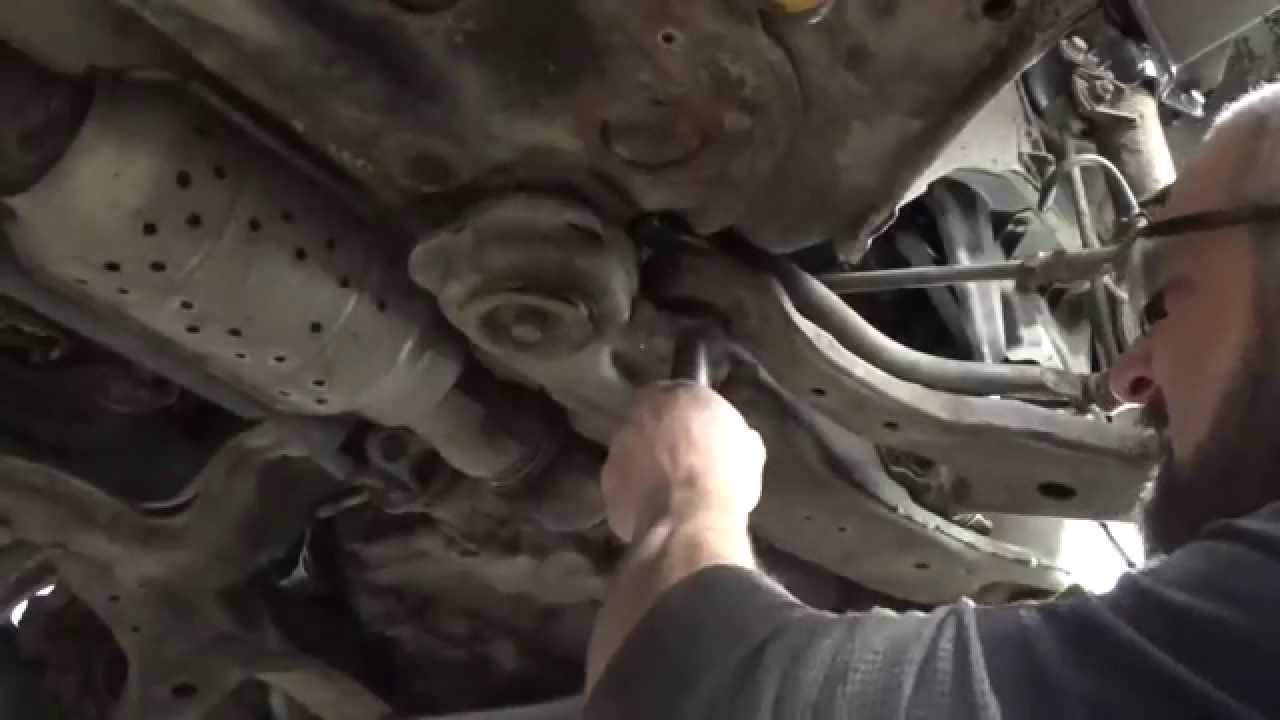 Front Lower Control Arm / Ball Joint - Hyundai Santa Fe