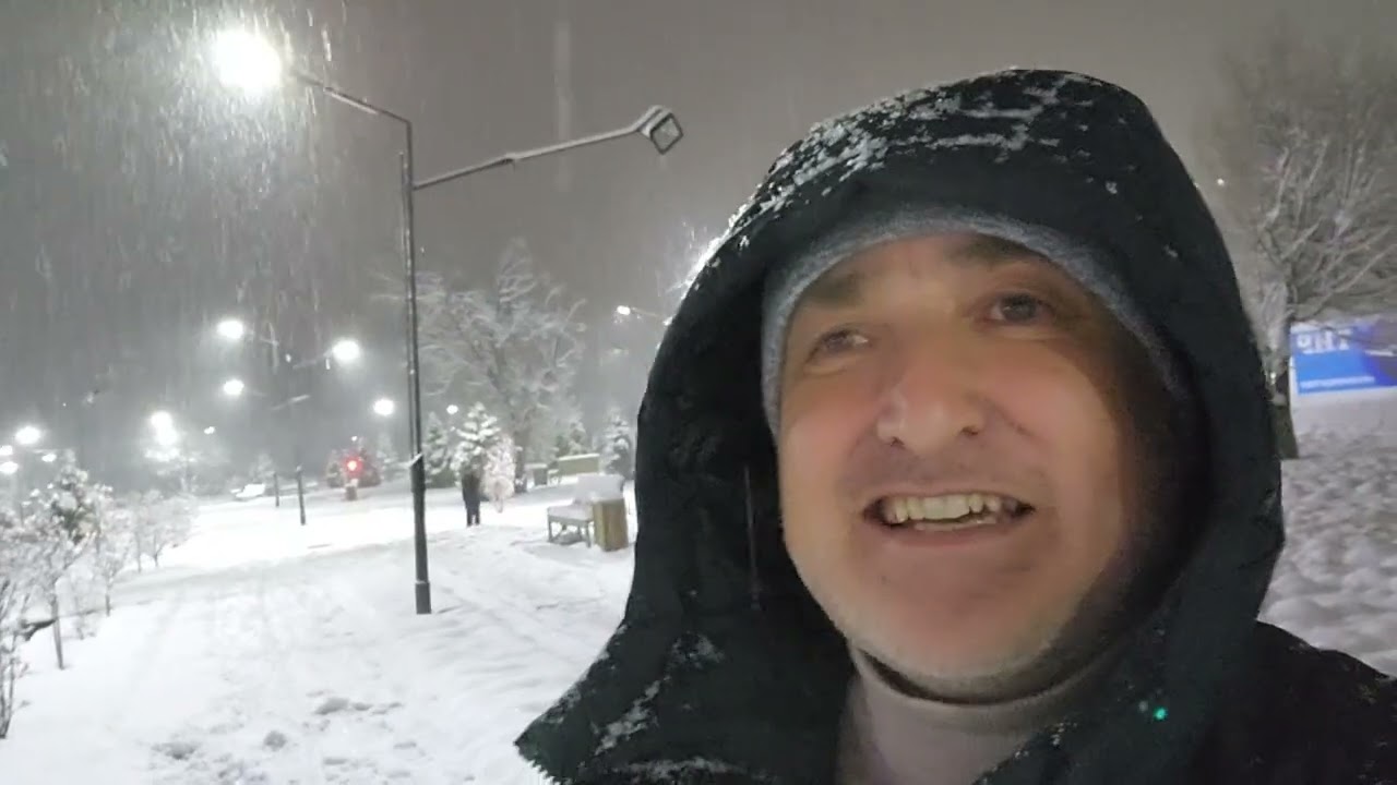 Snowfall in Bishkek | Kyrgyzstan 