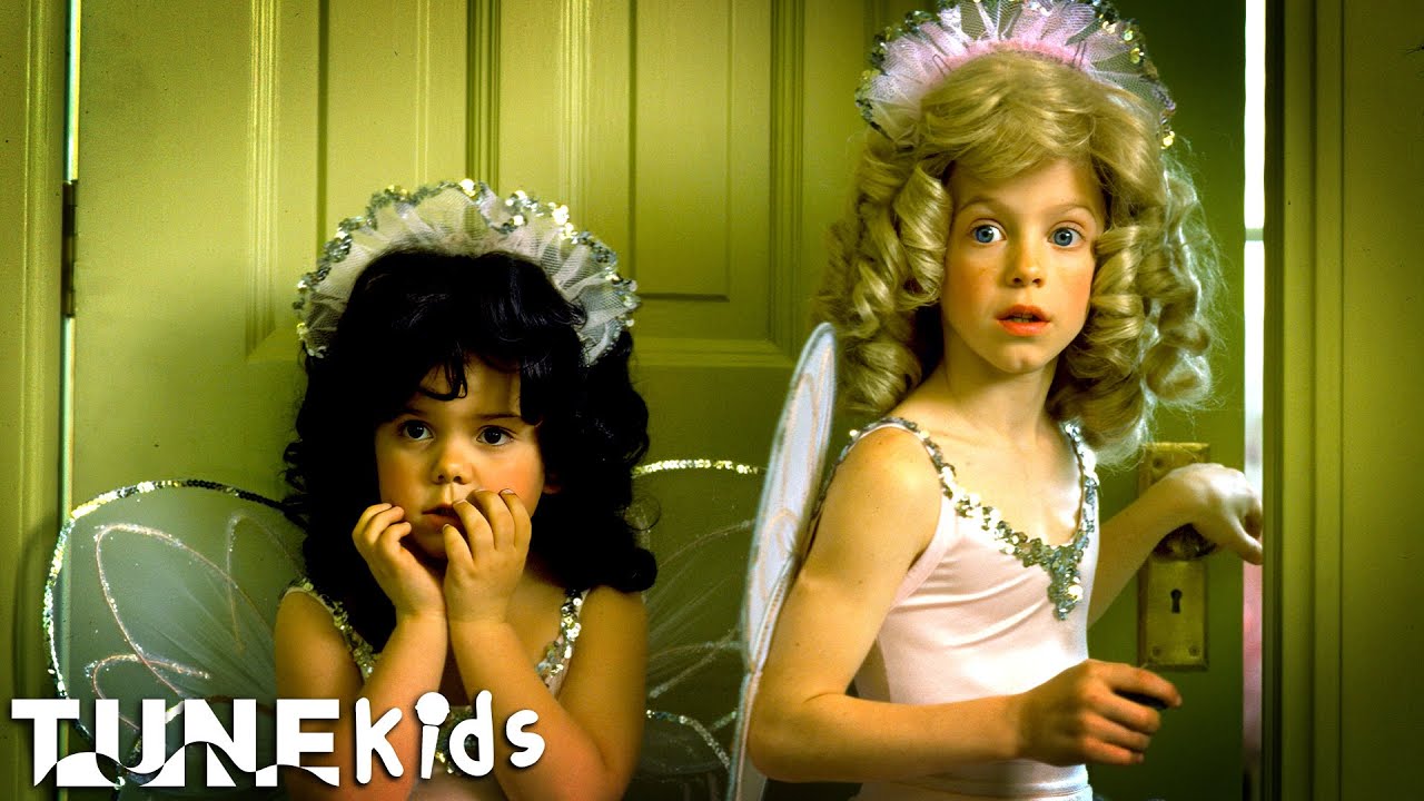 Boys Crash The Nutcracker Suite Ballet | The Little Rascals (1994) | TUNE: Kids