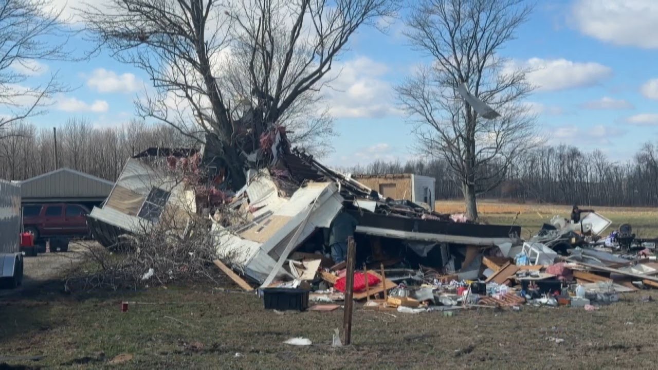 Tornado in Crawford County: Neighbors unite in storm aftermath