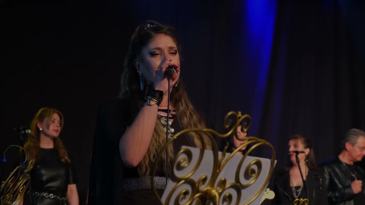 Değmesin ellerimiz - Solist: Tilbe Gündüz TürKOROck 07 Şubat 2026 Şef Bülent Taşpınar