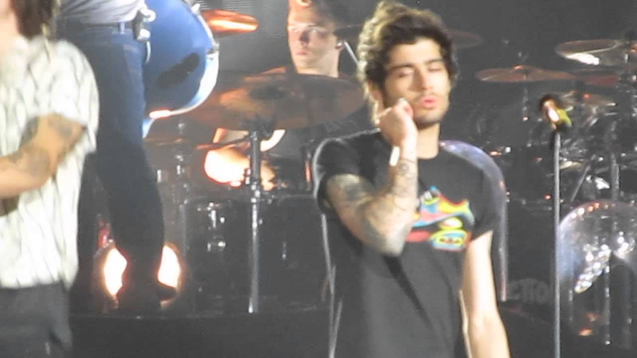 One Direction - Through The Dark, Detroit (Aug 16, 2014)