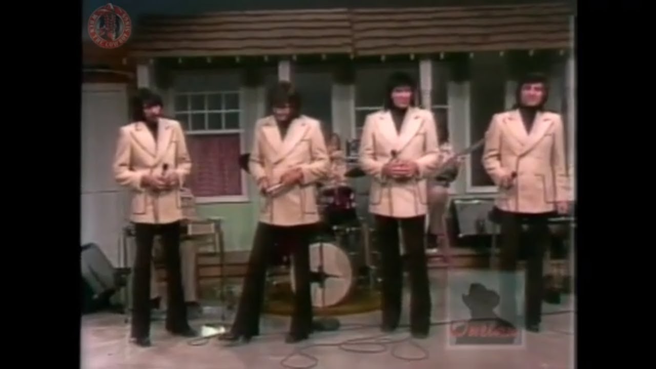 The Oak Ridge Boys - When I Sing For Him 1974